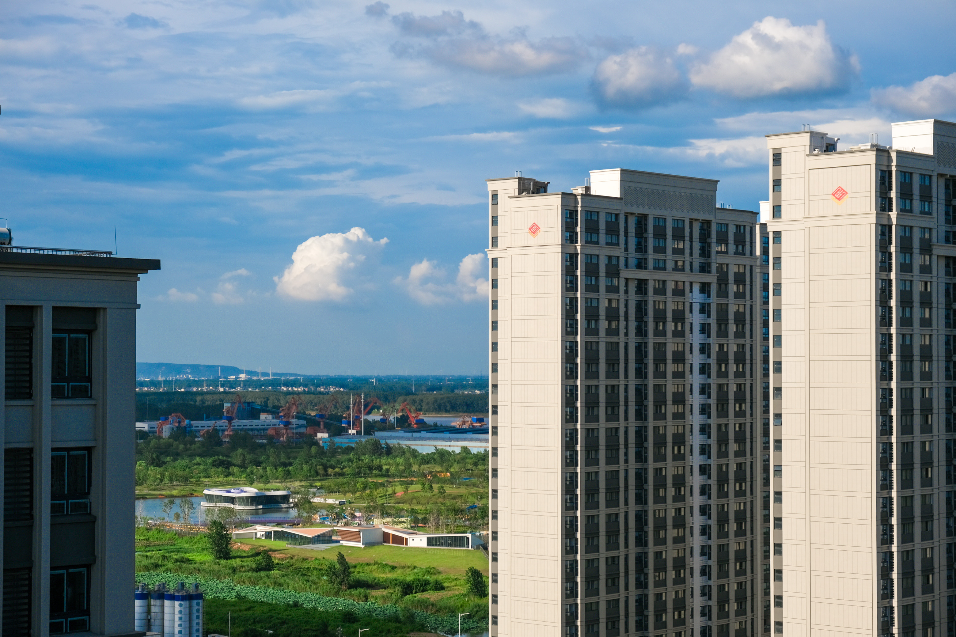 台风过境，，，这一大波民生项目be like（图说包管房）