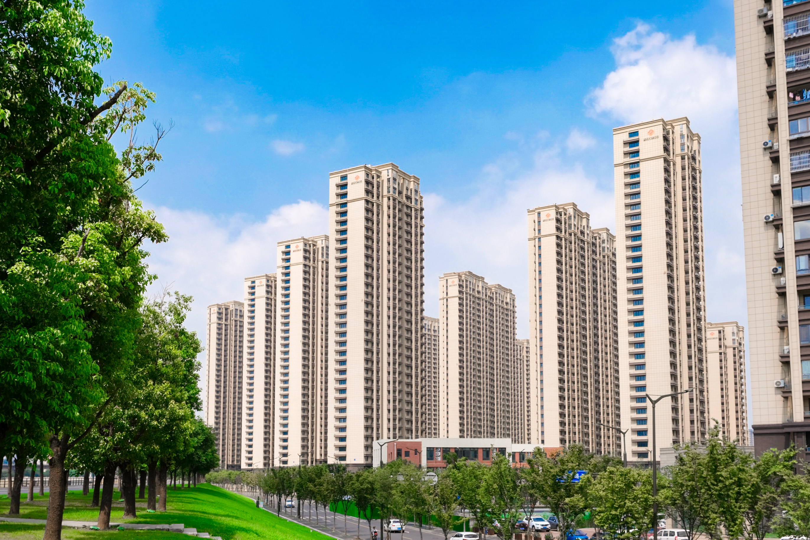 台风过境，，，这一大波民生项目be like（图说包管房）