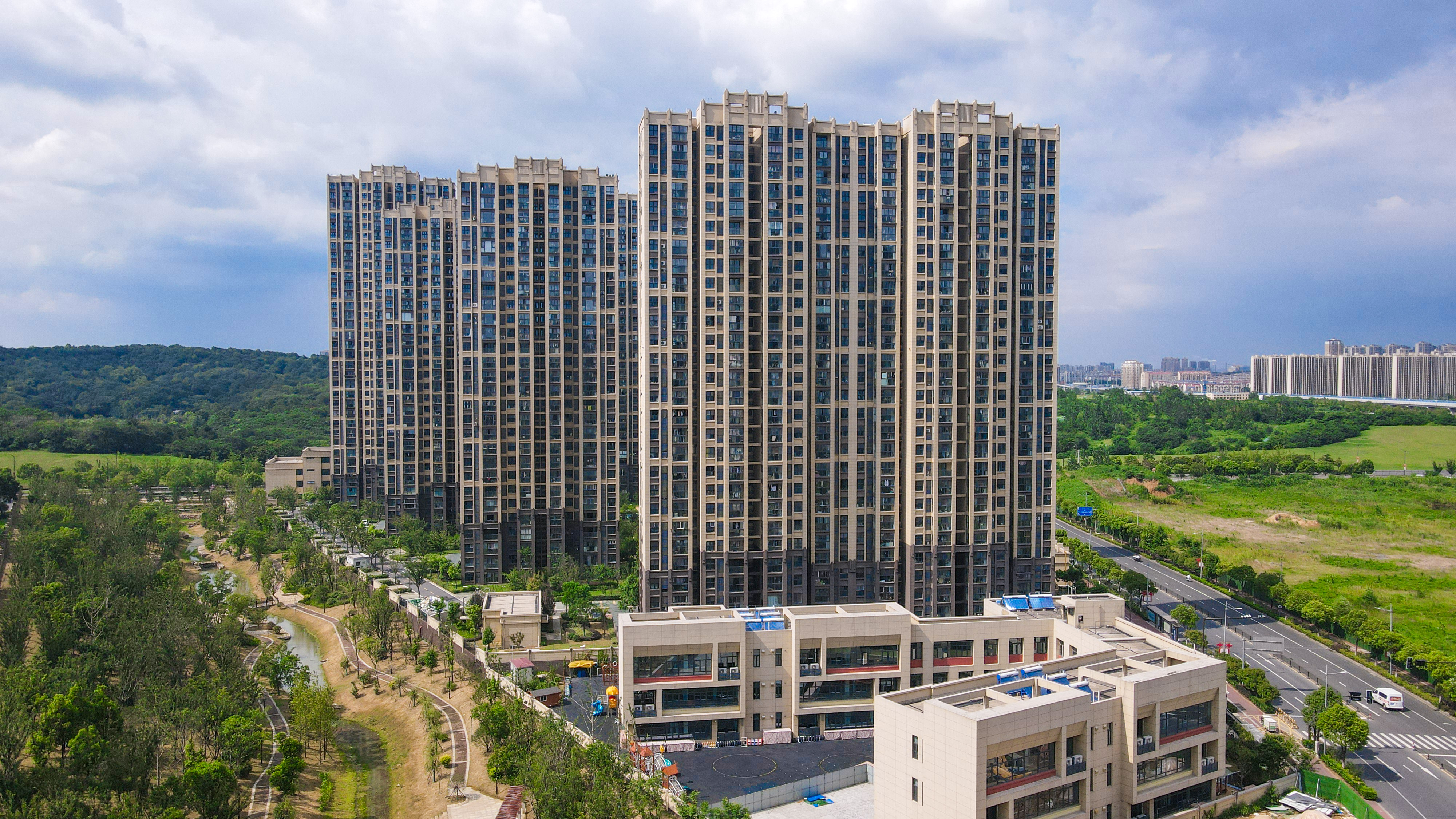 台风过境，，，这一大波民生项目be like（图说包管房）